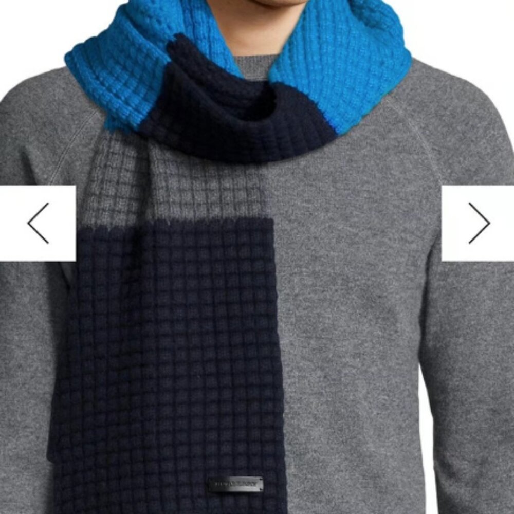 Burberry knitted cashmere waffle black blue long warm wool scarf